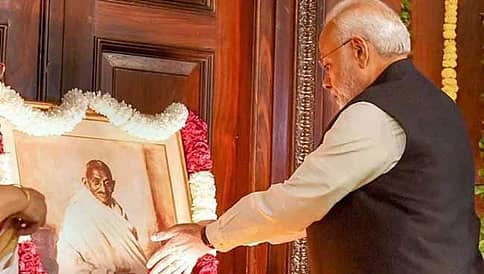 150ನೇ ಗಾಂಧಿ ಜಯಂತಿ: 150 ಕಿ.ಮೀ ಪಾದಯಾತ್ರೆ ಮಾಡಲು ಬಿಜೆಪಿ ಸಂಸದರಿಗೆ ಪ್ರಧಾನಿ ಸೂಚನೆ