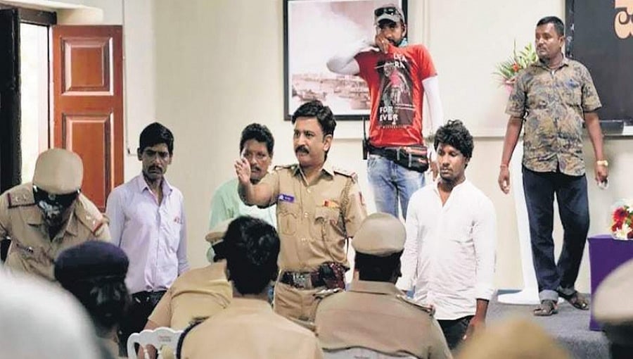 '100' ಚಿತ್ರದ ಮೂಲಕ ಮತ್ತೊಮ್ಮೆ ಪೋಲೀಸ್ ತನಿಖೆಗಿಳಿದ ರಮೇಶ್ ಅರವಿಂದ್