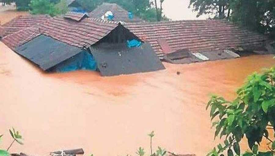 ಕೊಡಗು: ಭೂಕುಸಿತದಿಂದ 11 ಮಂದಿ ನಾಪತ್ತೆ, ರಕ್ಷಣಾ ಕಾರ್ಯಾಚರಣೆ ಮುಂದುವರಿಕೆ