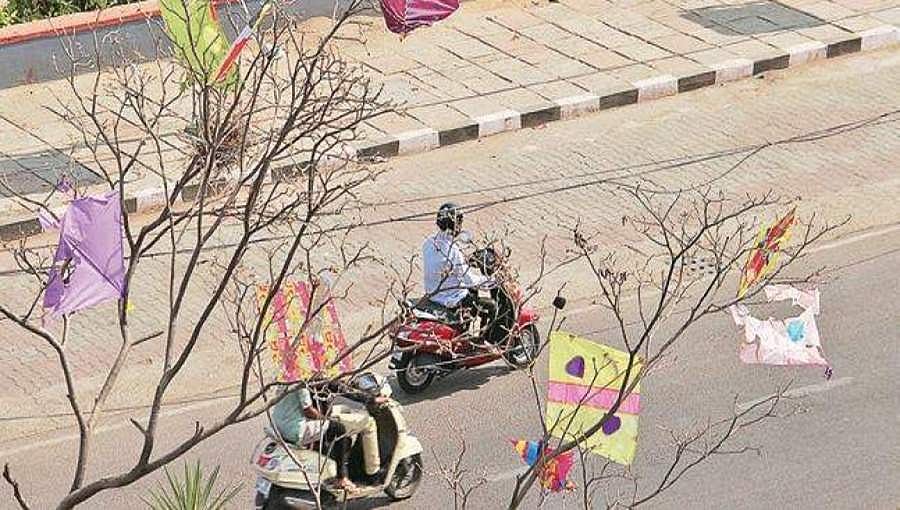 ದೆಹಲಿ: ಗಾಳಿಪಟ ದಾರ ಕುತ್ತಿಗೆಗೆ ಸಿಲುಕಿ ವ್ಯಕ್ತಿ ಸಾವು 