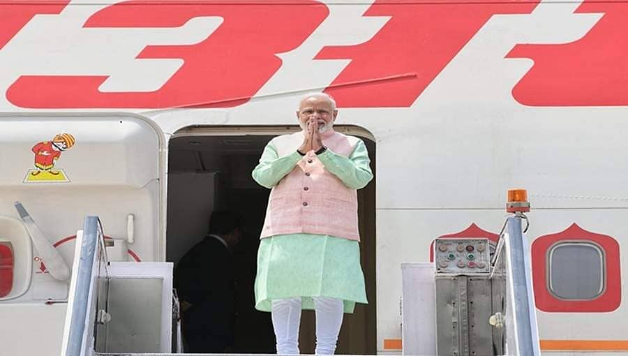 ಫ್ರಾನ್ಸ್, ಸಂಯುಕ್ತ ಅರಬ್ ರಾಷ್ಟ್ರ, ಬಹರೇನ್ ರಾಷ್ಟ್ರಗಳಿಗೆ ಪ್ರಧಾನಿ ಮೋದಿ ಪ್ರವಾಸ ಆರಂಭ
