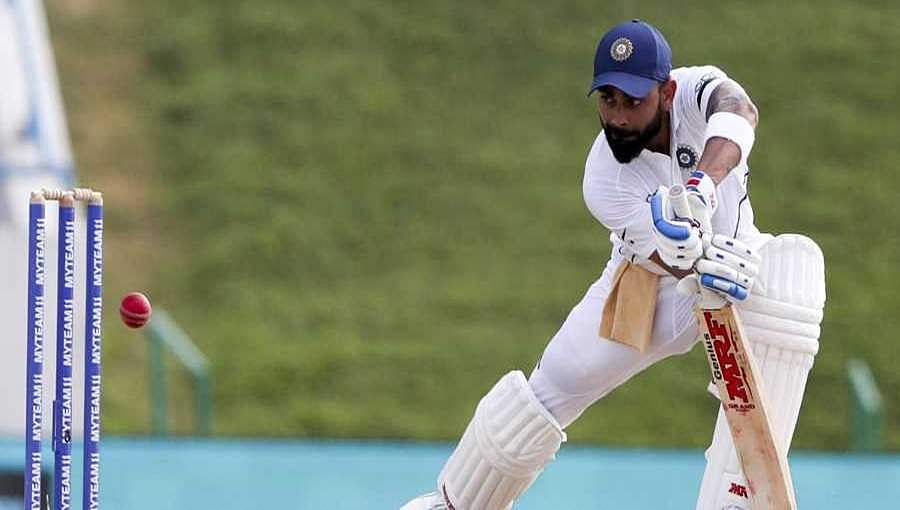 2ನೇ ಟೆಸ್ಟ್: ಕೊಹ್ಲಿ, ಮಾಯಾಂಕ್ ಅರ್ಧಶತಕ, ಸ್ಪರ್ಧಾತ್ಮಕ ಮೊತ್ತ ಪೇರಿಸಿದ ಟೀಂ ಇಂಡಿಯಾ!