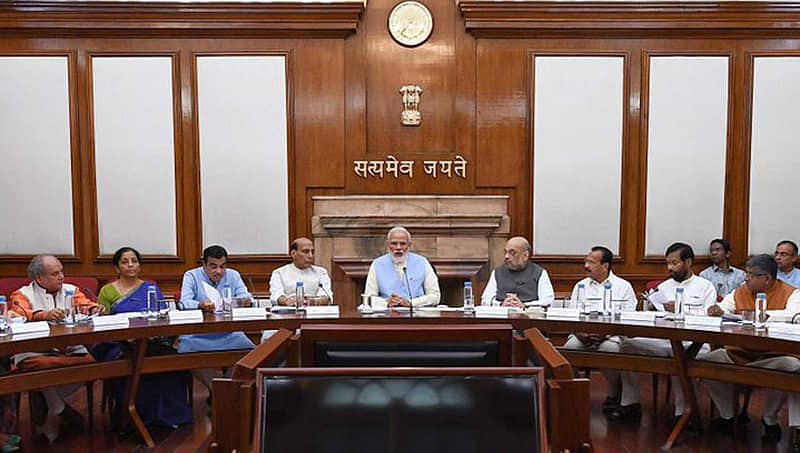 ಕಾಶ್ಮೀರ ಕಗ್ಗಂಟು: ಇಂದು ಮಹತ್ವದ ಸಂಪುಟ ಸಭೆ, ಮೋದಿ-ಶಾ ನಡೆ ಇನ್ನೂ ನಿಗೂಢ!