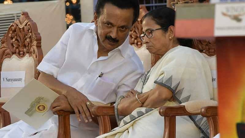 ರಾಜ್ಯ ಸಂಬಂಧಿತ ನಿರ್ಧಾರಗಳನ್ನು ಅಲ್ಲಿನ ಜನರ ಸಲಹೆ ಪಡೆದು ತೆಗೆದುಕೊಳ್ಳಬೇಕು: ಮಮತಾ ಬ್ಯಾನರ್ಜಿ