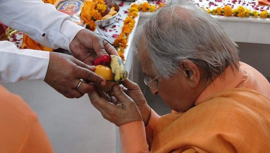 ದೇವಸ್ಥಾನಗಳಲ್ಲಿ ಪ್ರಸಾದ ವಿತರಣೆಗೂ ಮುನ್ನ ಪರವಾನಿಗೆ ಪಡೆಯಲು ಸೂಚನೆ