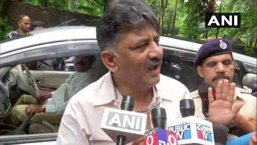 ಮಾಜಿ ಸಚಿವ ಡಿಕೆ ಶಿವಕುಮಾರ್ ಆರೋಗ್ಯ ಸ್ಥಿರ: ತಿಹಾರ್ ಜೈಲಿಗೆ ಶಿಫ್ಟ್