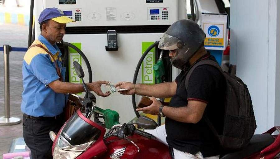 ಪೆಟ್ರೋಲ್, ಡೀಸೆಲ್ ಮೇಲೆ ಮತ್ತಷ್ಟು ತೆರಿಗೆ ಭಾರ ಸಾಧ್ಯತೆ