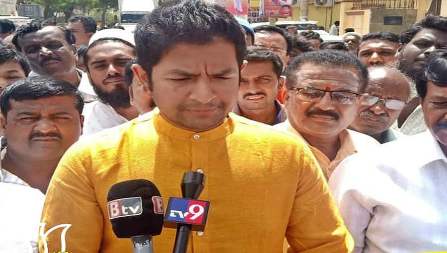 ಬಿಜೆಪಿಗೆ ಕಗ್ಗಂಟಾದ ಹೊಸಕೋಟೆ: ಶರತ್ ಬಚ್ಚೇಗೌಡ ಬಂಡಾಯದ ಸೂಚನೆ