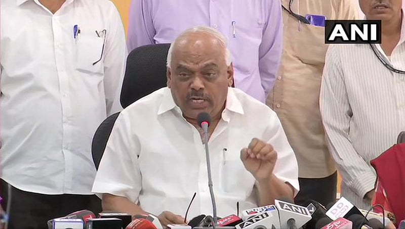 ಶಾಸಕರ ಕುದುರೆ ವ್ಯಾಪಾರದಲ್ಲಿ ತೊಡಗಿದ್ದ ಬಿಜೆಪಿ ನಾಯಕರ ವಿರುದ್ಧ ಏಕೆ ಕ್ರಮ ತೆಗೆದುಕೊಳ್ಳುತ್ತಿಲ್ಲ?: ಮೋದಿಗೆ ರಮೇಶ್ ಕುಮಾರ್ ಪ್ರಶ್ನೆ