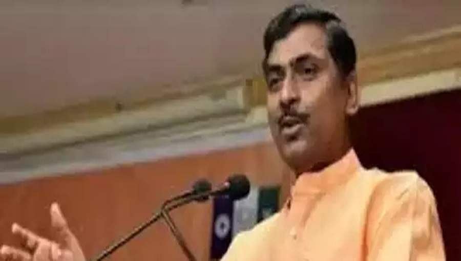 ಪಕ್ಷ ಸೇರ್ಪಡೆ ಬಳಿಕ ಉಪ ಚುನಾವಣೆಯಲ್ಲಿ ಅನರ್ಹರಿಗೆ ಟಿಕೆಟ್ - ಮುರಳೀಧರ ರಾವ್