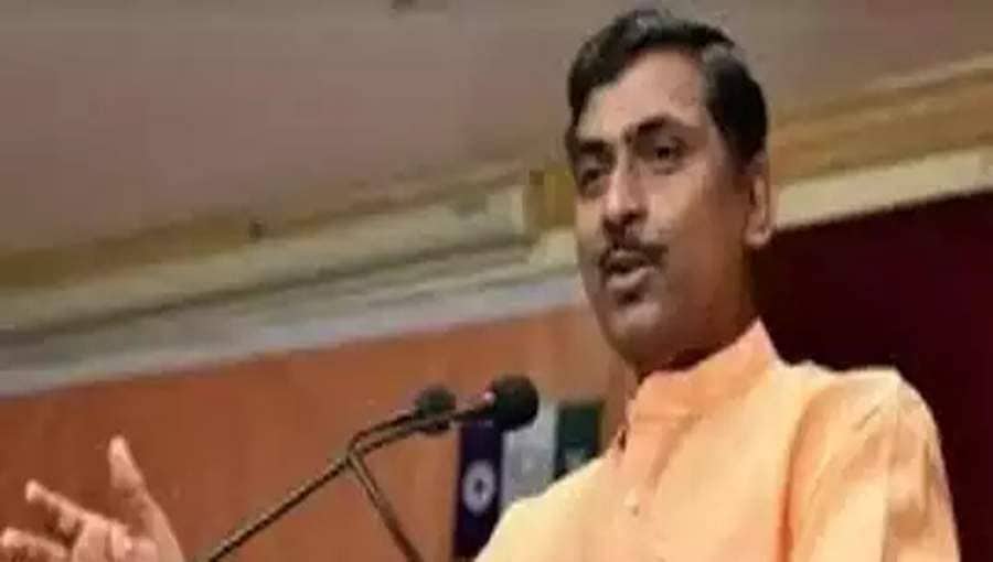 ಪಕ್ಷ ಸೇರ್ಪಡೆ ಬಳಿಕ ಉಪ ಚುನಾವಣೆಯಲ್ಲಿ ಅನರ್ಹರಿಗೆ ಟಿಕೆಟ್ - ಮುರಳೀಧರ ರಾವ್