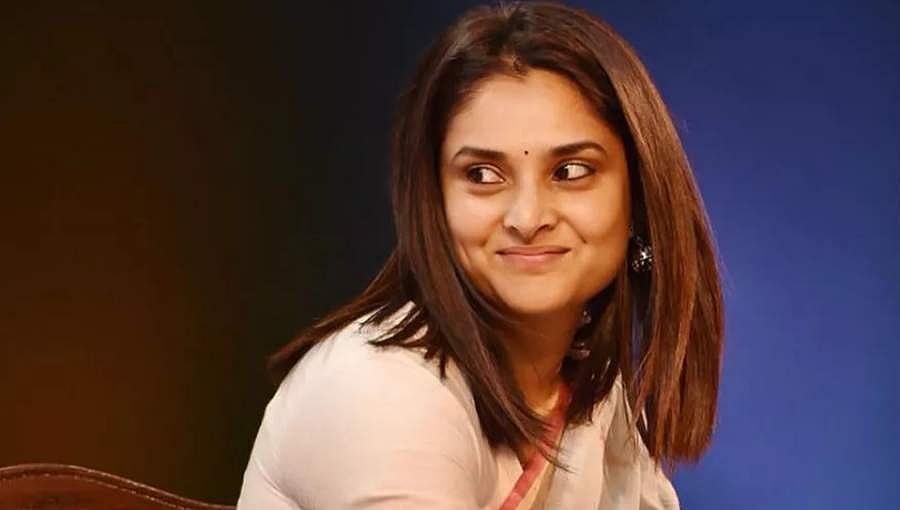 ಸೆಲ್ಫಿ ಪೋಸ್ಟ್ ಮಾಡುವ ಮೂಲಕ ಸಾಮಾಜಿಕ ಜಾಲತಾಣಕ್ಕೆ ರಮ್ಯಾ ಕಮ್ ಬ್ಯಾಕ್!