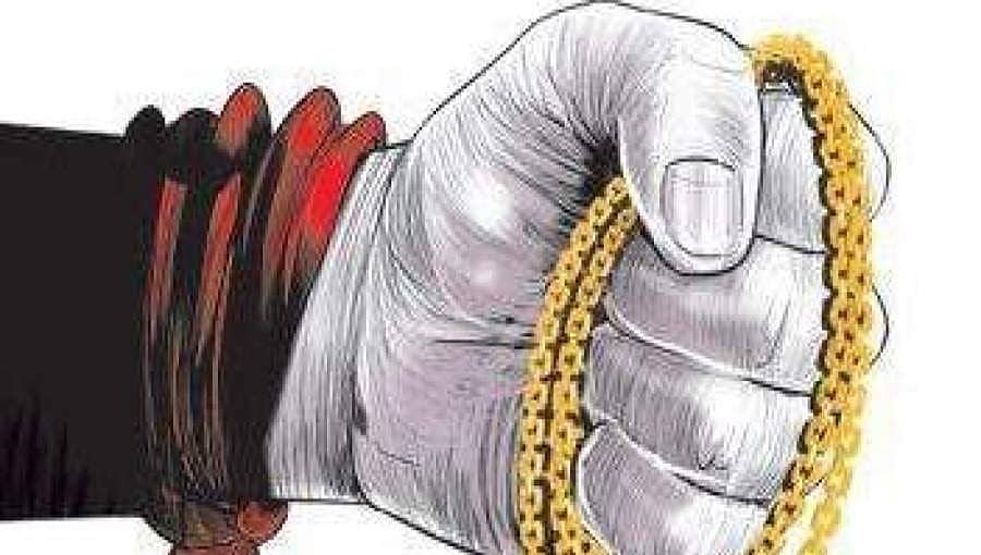ಬೆಂಗಳೂರು: ದಾರಿತಪ್ಪಿ ಬೇರೆ ಅಪಾರ್ಟ್‌ಮೆಂಟ್‌ಗೆ ನುಗ್ಗಲು ಯತ್ನಿಸಿದ ವ್ಯಕ್ತಿ, ದರೋಡೆ ಪ್ರಕರಣ ದಾಖಲು