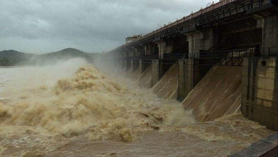 ಮಹಾರಾಷ್ಟ್ರ ಜಲಾಶಯಗಳಿಂದ ಹರಿದ ಹೆಚ್ಚಿನ ನೀರು: ಉತ್ತರ ಕರ್ನಾಟಕದಲ್ಲಿ ಮತ್ತೆ ಪ್ರವಾಹ