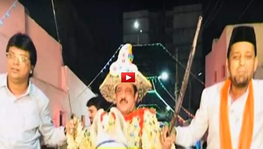 ಟಿಪ್ಪು ಸುಲ್ತಾನ್ ವೇಷಧಾರಿಯಾಗಿ ಜಮೀರ್ ಅಹ್ಮದ್ ಕುದುರೆ ಸವಾರಿ!