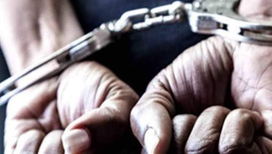 ಬೆಂಗಳೂರು: ಇಬ್ಬರು ಮೊಬೈಲ್ ಕಳ್ಳರ ಬಂಧನ: 15 ಲಕ್ಷ ರೂ.ಮೌಲ್ಯದ 103 ಮೊಬೈಲ್ ವಶ