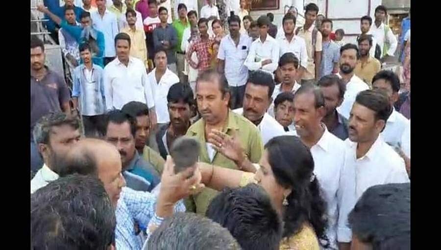 ಮಹಿಳೆಯೊಂದಿಗೆ ಅಸಭ್ಯವಾಗಿ‌ ವರ್ತಿಸಿದ್ದ ನಿವೃತ್ತ ಪ್ರಾಚಾರ್ಯ ಅರೆಸ್ಟ್