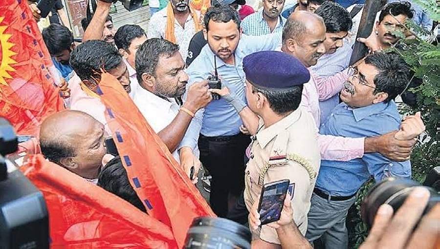 ಸರ್ಕಾರಿ ಪ್ರೊಫೆಸರ್ ಗಳಿಗೆ ಹೆಚ್ಚುವರಿ ಕೆಲಸ, ಕಾಲೇಜು ಶಿಕ್ಷಣ ಇಲಾಖೆ ಆದೇಶದಿಂದ ಕಿರಿಕಿರಿ