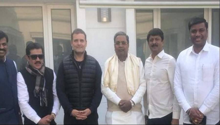 ಸಿದ್ದರಾಮಯ್ಯ-ರಾಹುಲ್ ಗಾಂಧಿ ಭೇಟಿ: ಪಕ್ಷದ ಪುನಶ್ಚೇತನದ ಬಗ್ಗೆ ಚರ್ಚೆ