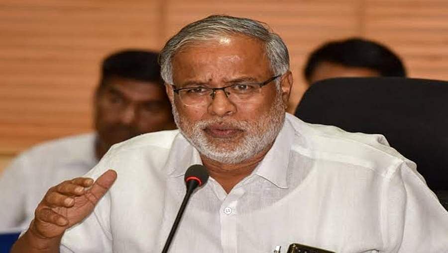 ದ್ವಿತೀಯ ಪಿ.ಯು.ಪರೀಕ್ಷೆ, ಪೂರ್ವ ಸಿದ್ಧತೆ ಕುರಿತು ಕ್ರಮ ಕೈಗೊಳ್ಳಲು ಸಚಿವ ಸುರೇಶ್ ಕುಮಾರ್ ಸೂಚನೆ