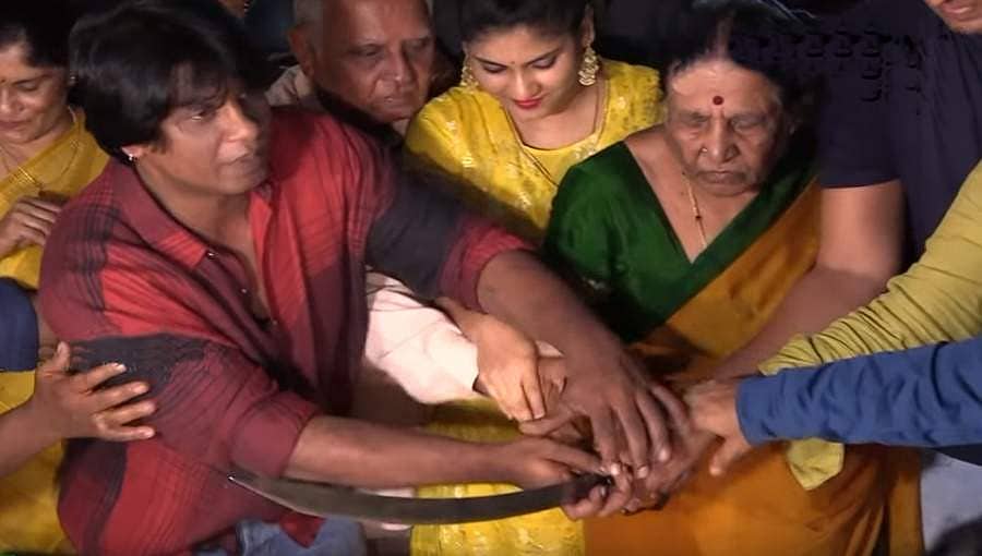 ತಲ್ವಾರ್‌ನಲ್ಲಿ ಕೇಕ್‌ ಕತ್ತರಿಸಿದ ದುನಿಯಾ ವಿಜಿಗೆ ನೋಟಿಸ್ ನೀಡಲು ಡಿಸಿಪಿ ಸೂಚನೆ, ವಿಜಯ್ ಹೇಳಿದ್ದೇನು?