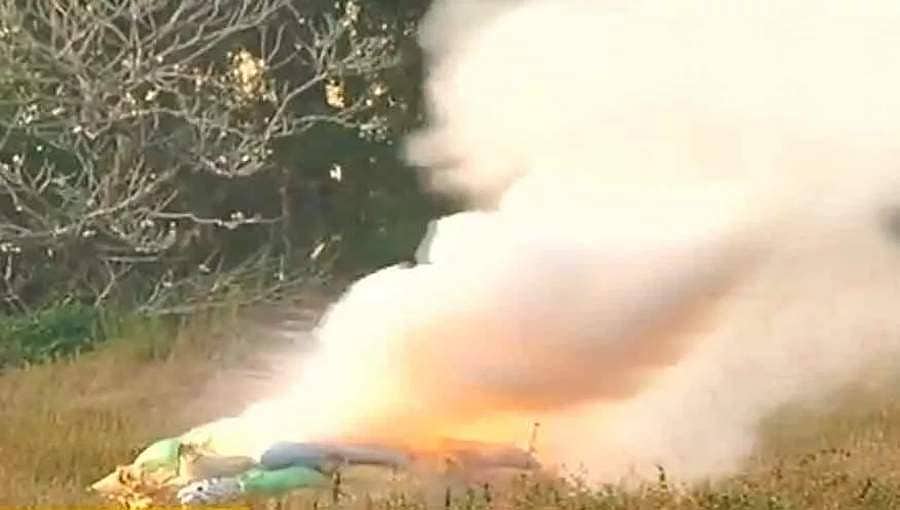ಮಂಗಳೂರು: ದೂರವಾಯ್ತು ಆತಂಕ, ವಿಮಾನ ನಿಲ್ದಾಣದಲ್ಲಿ ಪತ್ತೆಯಾದ ಬಾಬ್ ಸ್ಪೋಟಿಸುವಲ್ಲಿ ಯಶಸ್ವಿ