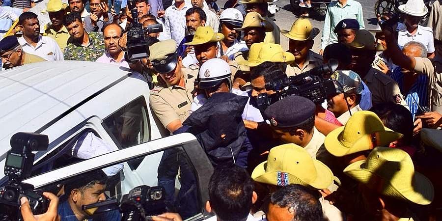 ಬಾಂಬ್ ಪತ್ತೆ ಪ್ರಕರಣ: ಆರೋಪಿ ಆದಿತ್ಯ ರಾವ್ ಮಂಗಳೂರು ಪೊಲೀಸರ ವಶಕ್ಕೆ