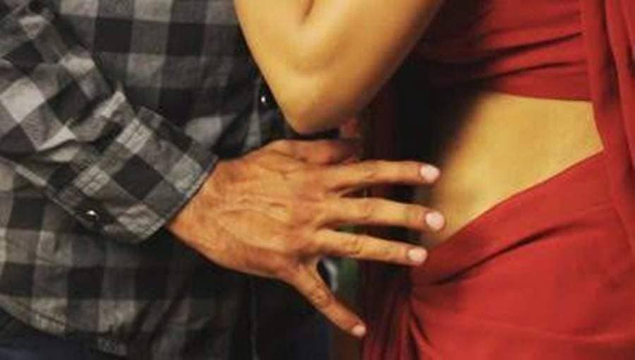 ಪತಿಯ ತಮ್ಮನ ಜೊತೆ ಪತ್ನಿ ಅಕ್ರಮ ಸಂಬಂಧ ಶಂಕೆ: ಇಬ್ಬರನ್ನು ಕೊಚ್ಚಿ ಕೊಂದ ಪತಿ!