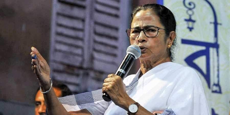 ಪುಸ್ತಕ ಪ್ರೇಮಿಗಳಾಗಿ, ಜ್ಞಾನಾರ್ಜನೆ ಮಾಡಿಕೊಳ್ಳಿ  ಸಿಎಂ ಮಮತಾ ಕಿವಿಮಾತು