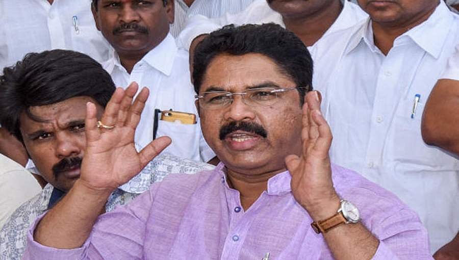 ನೆರೆ ಸಂತ್ರಸ್ತರಿಗೆ 3 ತಿಂಗಳಲ್ಲಿ ಮನೆ ನಿರ್ಮಿಸಿಕೊಡದಿದ್ದರೇ ಅಮಾನತು: ಅಶೋಕ್ ವಾರ್ನಿಂಗ್