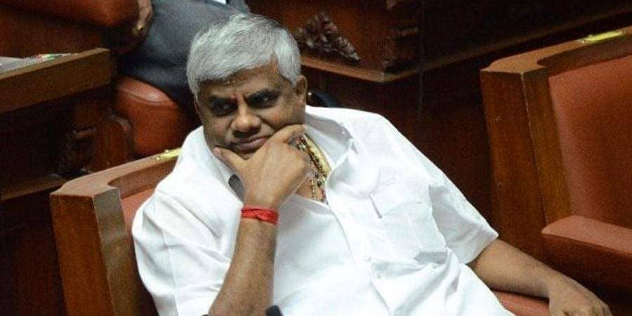 ಶಿರಾ ಉಪಚುನಾವಣೆ: ಅಮ್ಮಾಜಮ್ಮ ಪರವಾಗಿ ಎಚ್.ಡಿ. ರೇವಣ್ಣ ನಾಮಪತ್ರ ಸಲ್ಲಿಕೆ