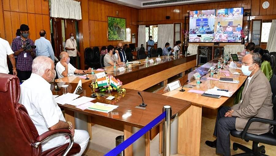 ಪ್ರವಾಹ ಸಂತ್ರಸ್ತರ ನೋವಿಗೆ ತಕ್ಷಣ ಸ್ಪಂದಿಸಿ: ಜಿಲ್ಲಾಧಿಕಾರಿಗಳಿಗೆ ಮುಖ್ಯಮಂತ್ರಿಗಳ ಸೂಚನೆ