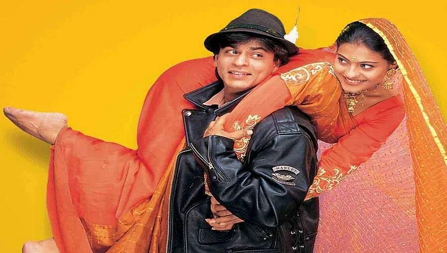 ’ಡಿಡಿಎಲ್‌ಜೆ’ಗೆ 25ರ ಸಂಭ್ರಮ: ಲಂಡನ್‌ನ 'ಸೀನ್ಸ್ ಇನ್ ದಿ ಸ್ಕ್ವೇರ್'ನಲ್ಲಿ ಶಾರುಖ್-ಕಾಜೋಲ್ ಪ್ರತಿಮೆ ಅನಾವರಣಕ್ಕೆ ಸಜ್ಜು!