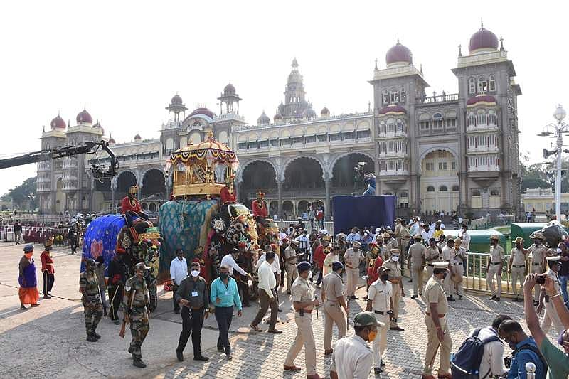 ಜಂಬೂ ಸವಾರಿ ಚಿತ್ರಗಳು
