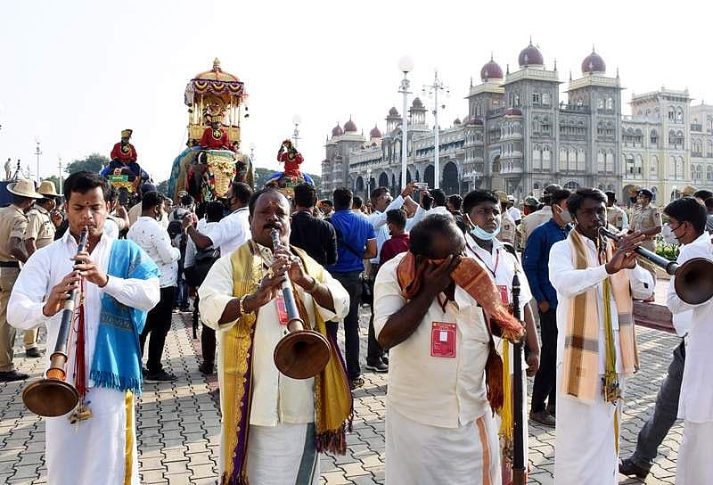 ಜಂಬೂ ಸವಾರಿ ಚಿತ್ರಗಳು