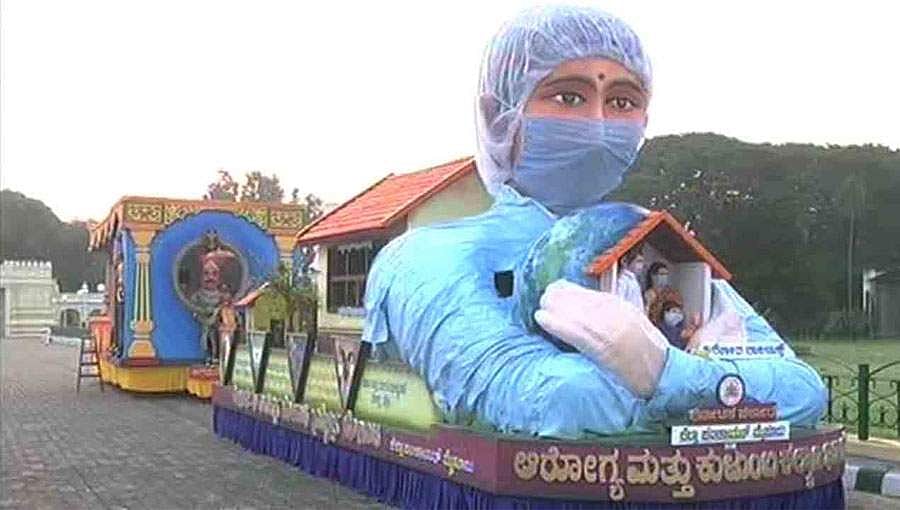 ಮೈಸೂರು ದಸರಾ 2020: ಕೊರೋನಾ ಎಫೆಕ್ಟ್ ನಿಂದ ಜಂಬೂ ಸವಾರಿ ಮೆರವಣಿಗೆಯಲ್ಲಿ ಕೇವಲ 2 ಸ್ಥಬ್ಧಚಿತ್ರಕ್ಕೆ ಅವಕಾಶ