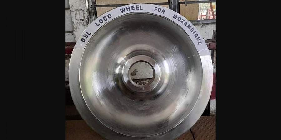 ಬೆಂಗಳೂರಿನ ಆರ್ ಡಬ್ಲ್ಯುಎಫ್ ಗೆ ಲೋಕೋಮೋಟಿವ್‌ ಚಕ್ರ, ಆಕ್ಸಲ್ ತಯಾರಿಸುವ ಆರ್ಡರ್ ನೀಡಿದ ಮೊಜಾಂಬಿಕ್