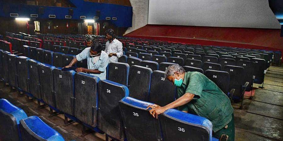 ನೋ ಶೋ: ಜನವರಿವರೆಗೂ ಚಿತ್ರಮಂದಿರಗಳ ಬಂದ್'ಗೆ ಕರ್ನಾಟಕ ಚಲನಚಿತ್ರ ಪ್ರದರ್ಶಕರ ಮಂಡಳಿ ನಿರ್ಧಾರ
