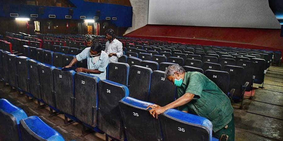 ನೋ ಶೋ: ಜನವರಿವರೆಗೂ ಚಿತ್ರಮಂದಿರಗಳ ಬಂದ್'ಗೆ ಕರ್ನಾಟಕ ಚಲನಚಿತ್ರ ಪ್ರದರ್ಶಕರ ಮಂಡಳಿ ನಿರ್ಧಾರ
