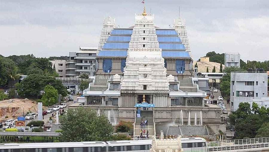 ಬೆಂಗಳೂರು: 6 ತಿಂಗಳ ಬಳಿಕ ಇಸ್ಕಾನ್ ದೇಗುಲ ಭಕ್ತರ ದರ್ಶನಕ್ಕೆ ಮುಕ್ತ!