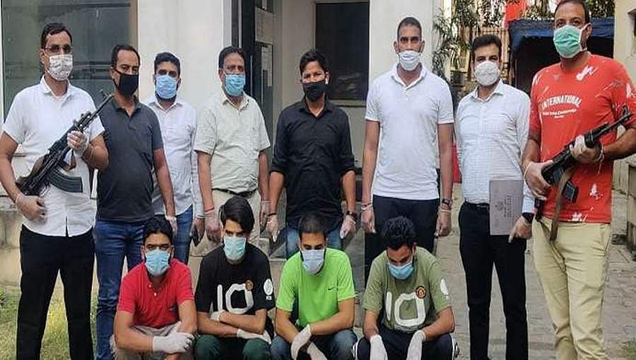 ದೆಹಲಿಯಲ್ಲಿ ಭಯೋತ್ಪಾದಕ ದಾಳಿಗೆ ಯೋಜಿಸಿದ್ದ ನಾಲ್ವರು ಕಾಶ್ಮೀರಿ ಯುವಕರ ಬಂಧನ!