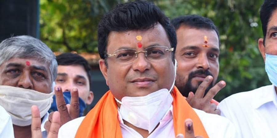 ಶಿರಾದಲ್ಲೂ ಗೆಲುವಿನ ನಗೆ ಬೀರಿದ ಬಿಜೆಪಿ, 12,418 ಮತಗಳ ಅಂತರದಿಂದ ರಾಜೇಶ್ ಗೌಡ ಗೆಲುವು