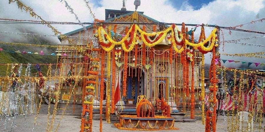 ಚಳಿಗಾಲ ಹಿನ್ನೆಲೆ: ಬಾಗಿಲು ಮುಚ್ಚಿದ ಕೇದಾರನಾಥ ದೇವಾಲಯ