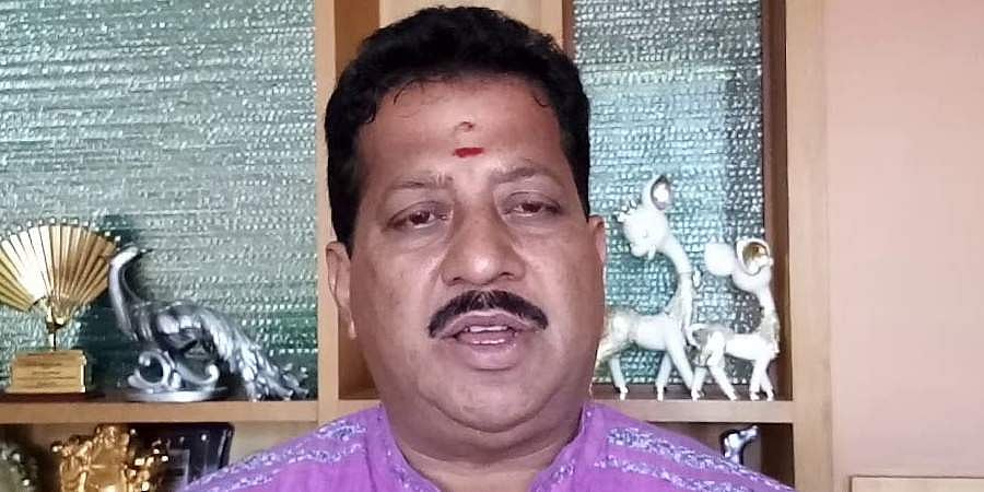 ಬಿಜೆಪಿ ರಾಜ್ಯಾಧ್ಯಕ್ಷರಿಗೆ ಪರ್ಯಾಯ ಯಾರೂ ಇಲ್ಲ: ವಿಜಯೇಂದ್ರ ಹಾಡಿ ಹೊಗಳಿದ SR ವಿಶ್ವನಾಥ್