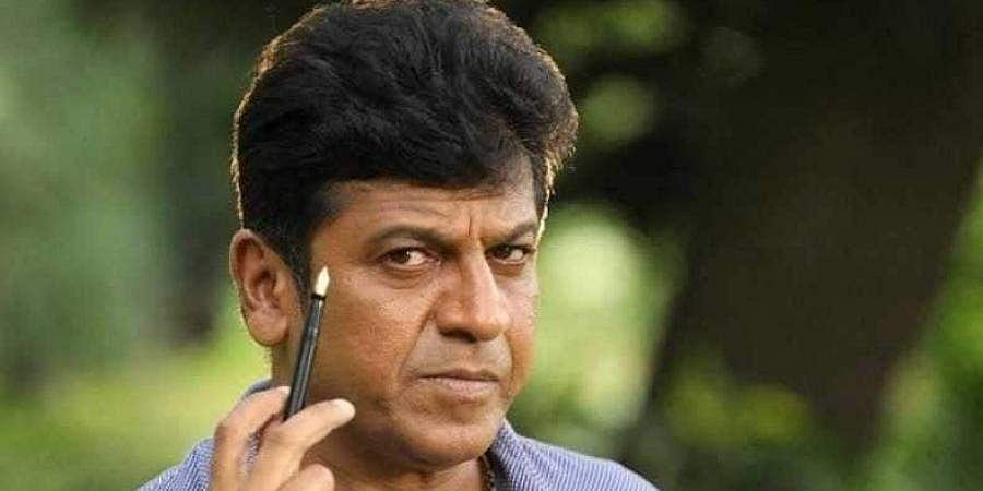 ಒಂದೇ ಚಿತ್ರದಲ್ಲಿ 3 ವಿಭಿನ್ನ ಲುಕ್ ನಲ್ಲಿ ಪ್ರೇಕ್ಷಕರ ಮುಂದೆ ಬರಲು ಹ್ಯಾಟ್ರಿಕ್ ಹೀರೋ ಶಿವರಾಜ್ ಕುಮಾರ್ ಸಜ್ಜು!