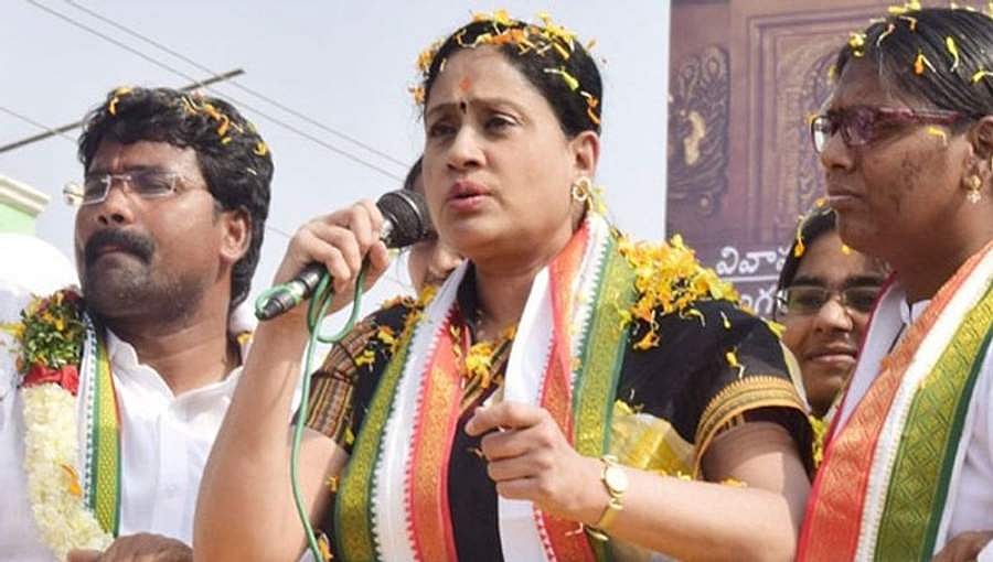 ಚಿತ್ರ ನಟಿ ವಿಜಯಶಾಂತಿ ನಾಳೆ ದೆಹಲಿಯಲ್ಲಿ ಬಿಜೆಪಿ ಸೇರ್ಪಡೆ ಸಾಧ್ಯತೆ