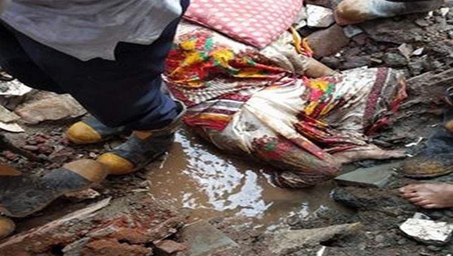 ಮುಂಬೈ ಸಾರ್ವಜನಿಕ ಶೌಚಾಲಯ ಕುಸಿತ: ಸಂತ್ರಸ್ತ ಮಹಿಳೆ ಸಾವು