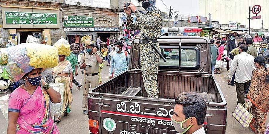 ಕೋವಿಡ್-19: ಕರ್ನಾಟಕದಲ್ಲಿ ನೈಟ್ ಕರ್ಫ್ಯೂ ಹೇರುವ ಸಾಧ್ಯತೆಗಳಿಲ್ಲ!