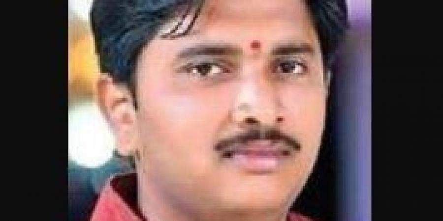 ಮುಖ್ಯಮಂತ್ರಿಗಳ ರಾಜಕೀಯ ಕಾರ್ಯದರ್ಶಿ ಸಂತೋಷ್ ಆತ್ಮಹತ್ಯೆಗೆ ಯತ್ನ