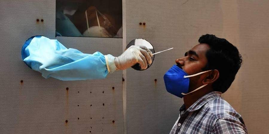 ಉಪಚುನಾವಣೆ ಪ್ರಚಾರ ವೇಳೆ ಜನಸಂದಣಿ: ನಾಳೆಯಿಂದ ಕೊರೋನಾ ರ್ಯಾಪಿಡ್ ಟೆಸ್ಟ್'ಗೆ ಸರ್ಕಾರ ನಿರ್ಧಾರ
